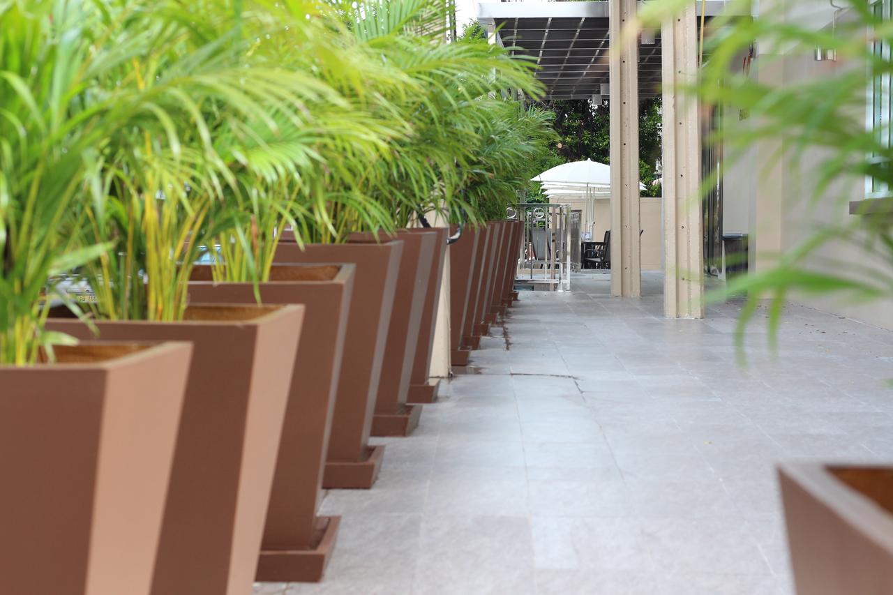 Le Bangkok Hotel Екстер'єр фото