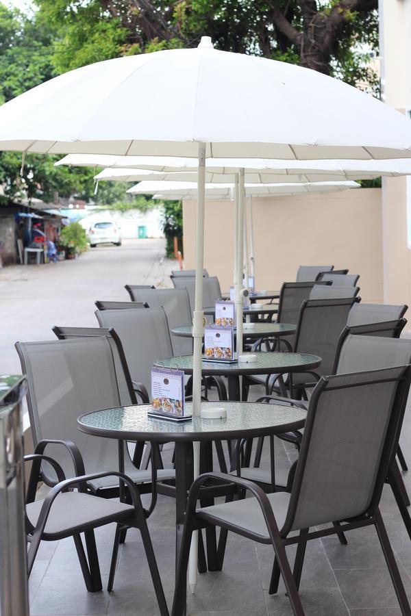 Le Bangkok Hotel Екстер'єр фото