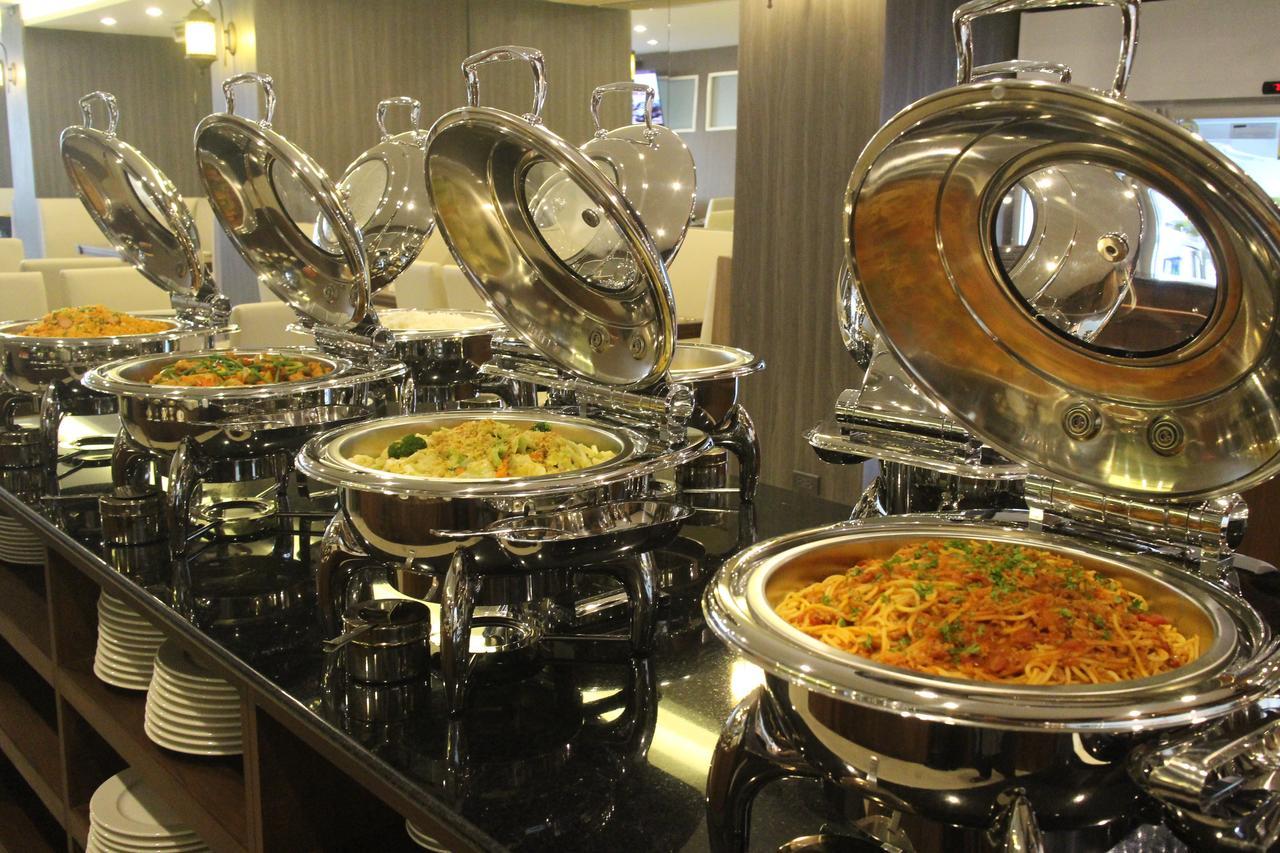 Le Bangkok Hotel Екстер'єр фото