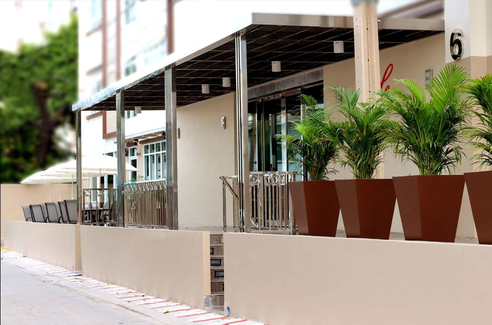 Le Bangkok Hotel Екстер'єр фото