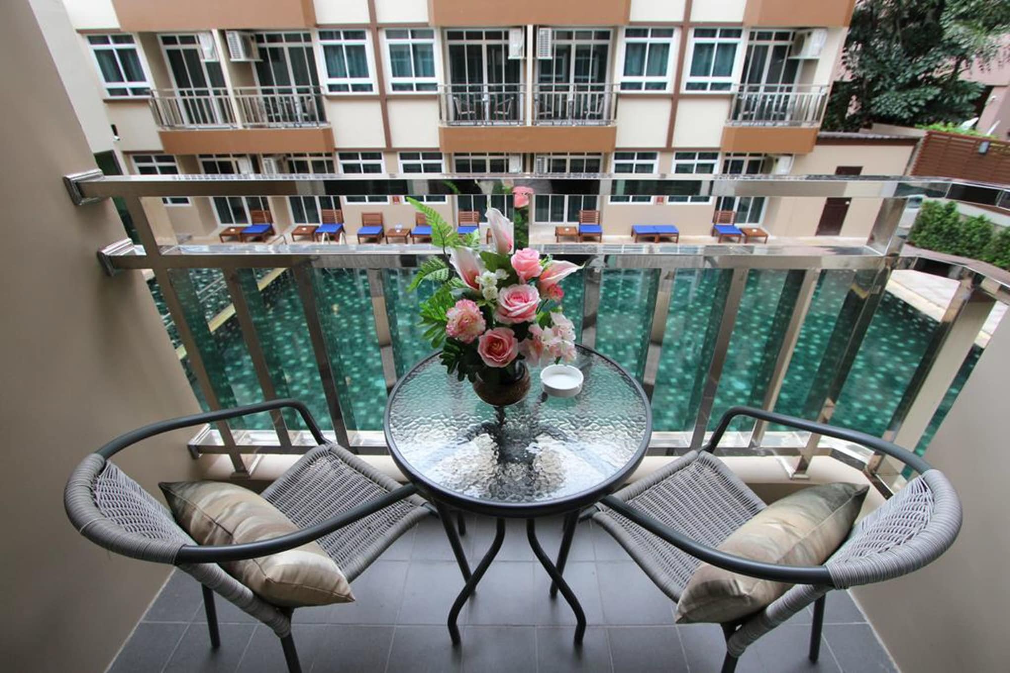 Le Bangkok Hotel Екстер'єр фото